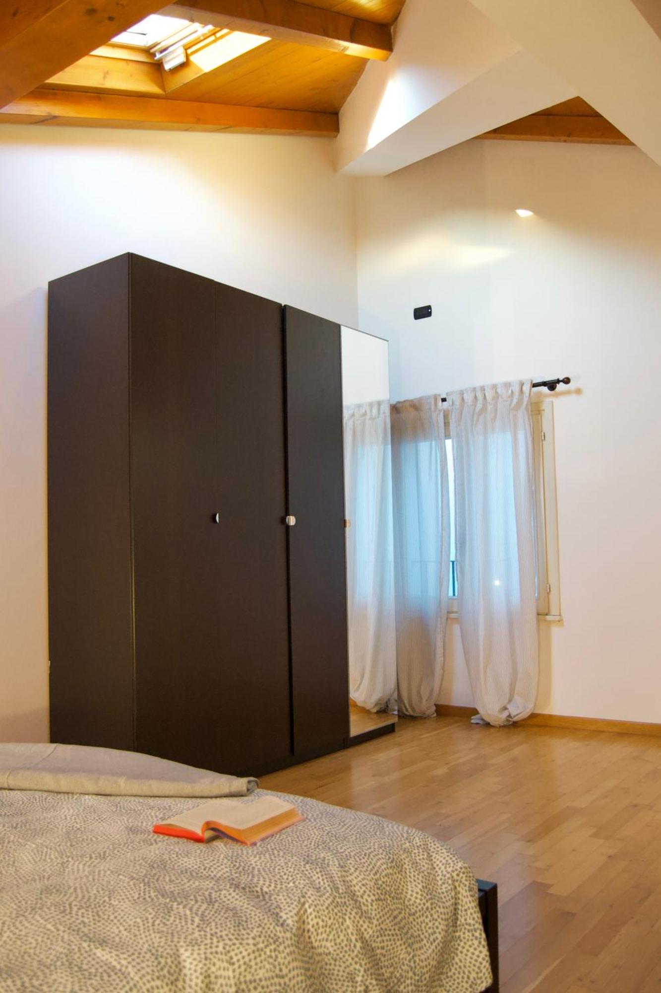 摩德纳Casa Viola, Deliziosa Mansarda In Centro Storico公寓 外观 照片